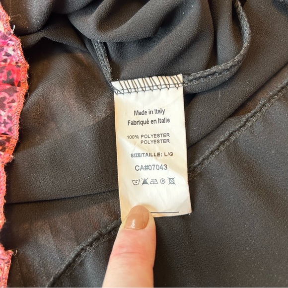 Love Is Pink Python Print Pleated Skirt Sz L NWOT - Picture 8 of 14